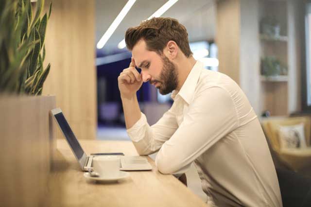 10 Ways IT Can Hurt Your Productivity